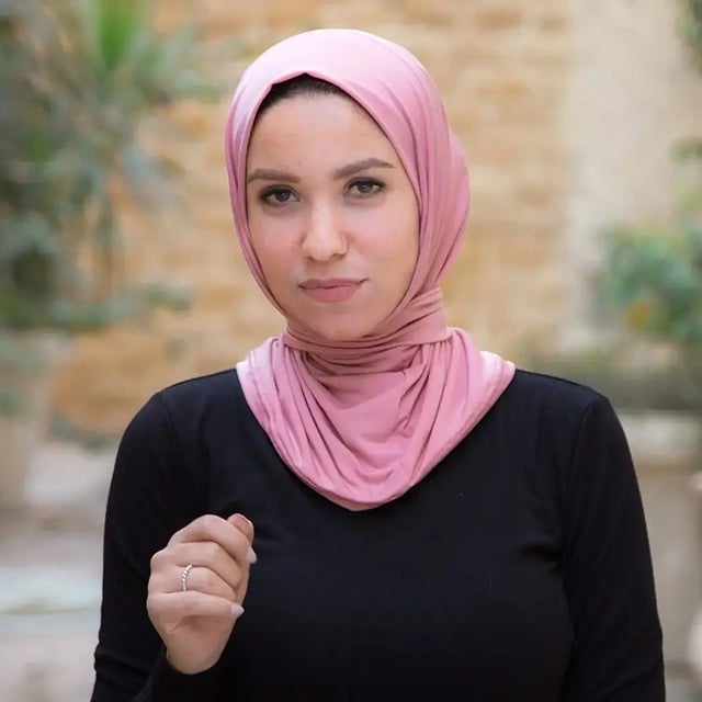 Kuwaiti hijab deals